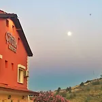 فندق Ciftlik Çeşme
