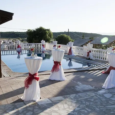 Ciftlik Hotell Çeşme