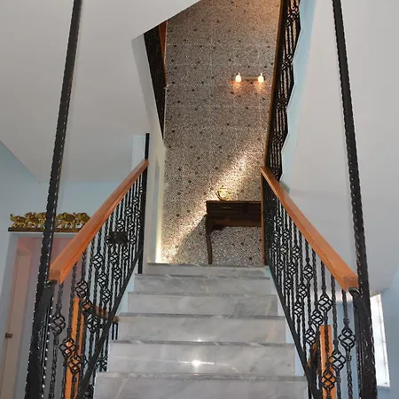 Готель Ciftlik 3*
