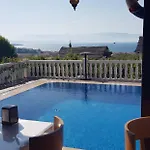 Ciftlik Otel 3*