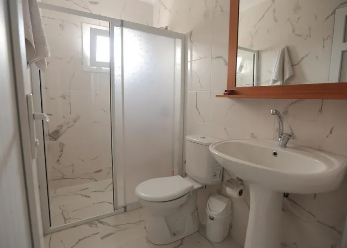 基弗特里克酒店 Çeşme